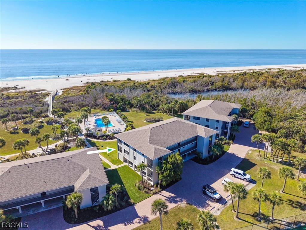 1919 Olde Middle Gulf Drive 401