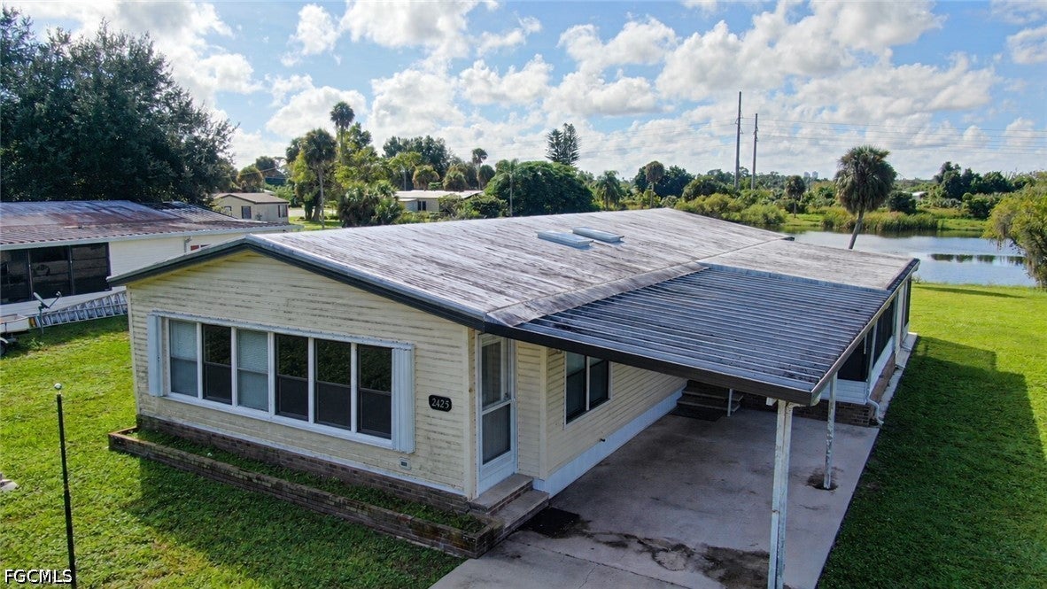 2425 Zoysia Lane