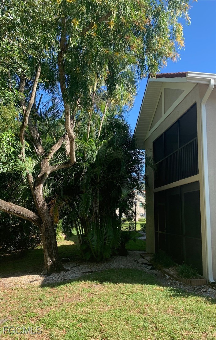 9640 Windsor Gardens Lane 201