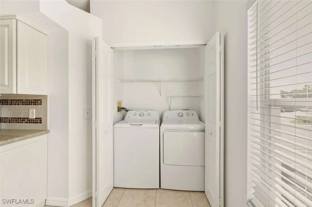 Bonita Springs, Florida 34134, United States, 2 Bedrooms Bedrooms, ,2 BathroomsBathrooms,Residential,Active,246129