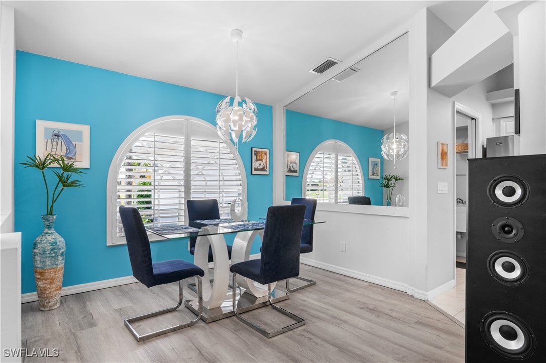 3315 SW 25th Place
