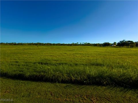 2012 Silk Bay Boulevard Alva FL 33920