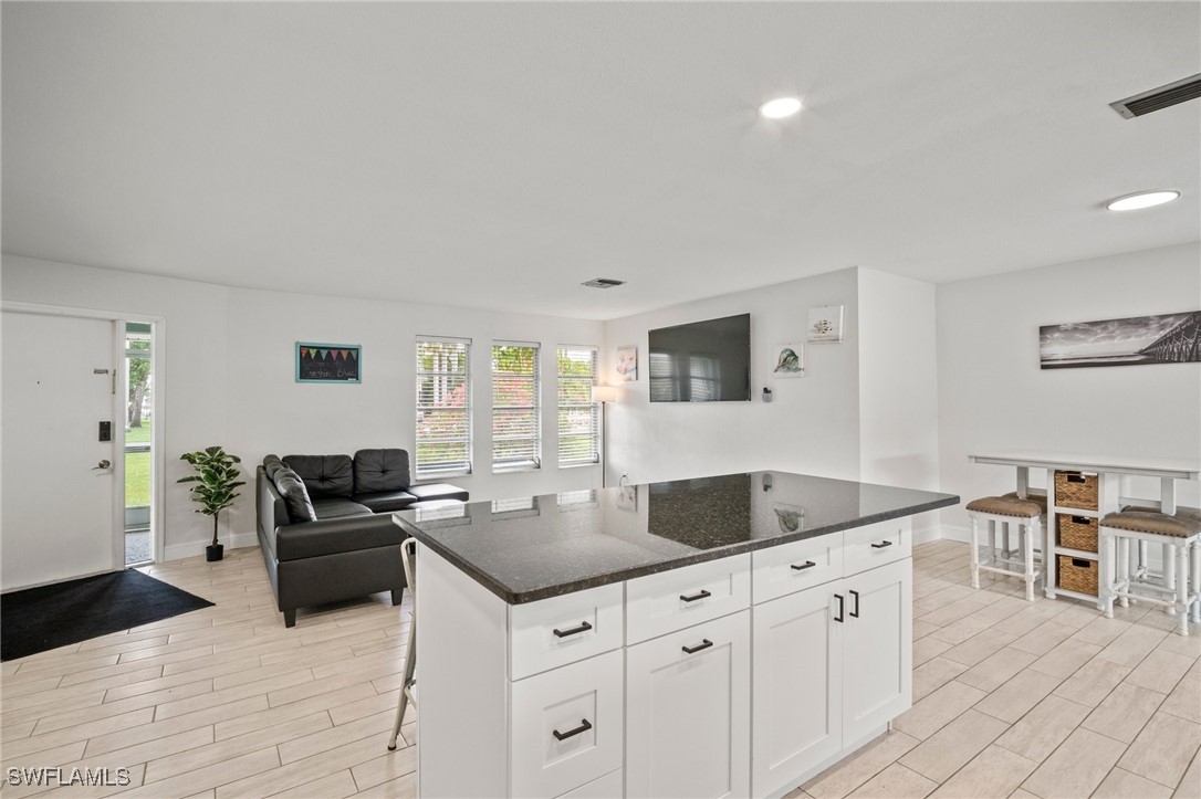2001 Bahama Avenue