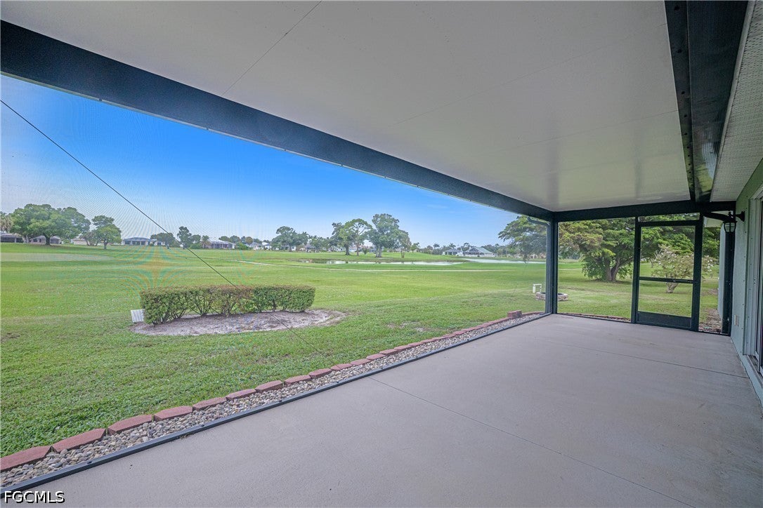 1528 NW 29th Place