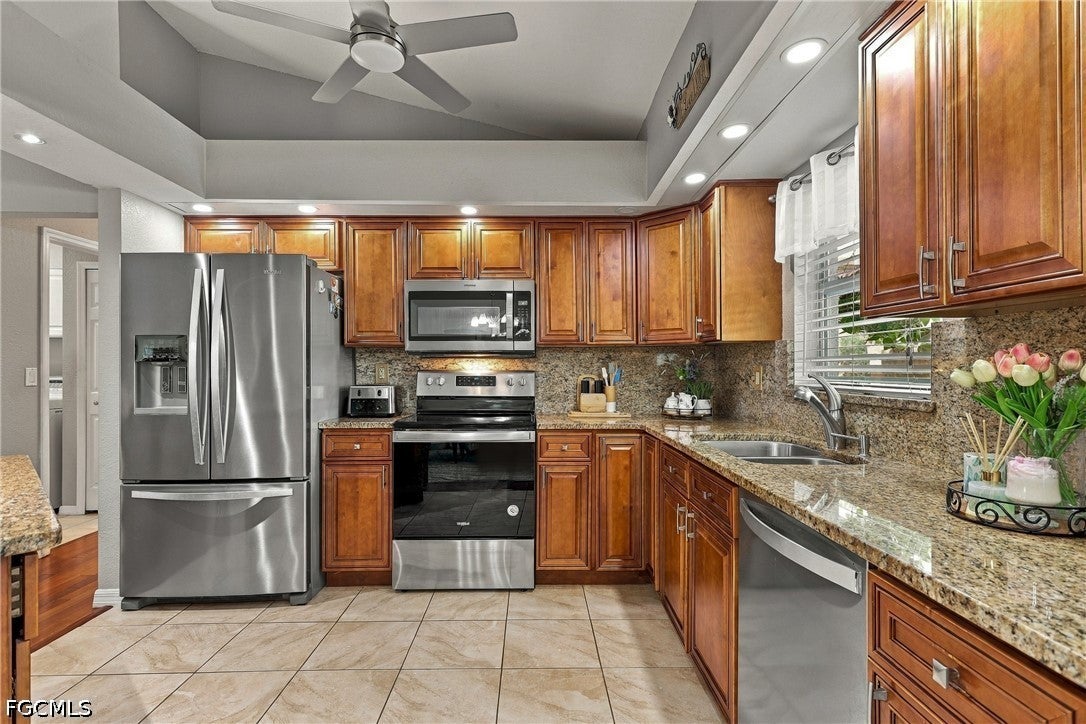 1131 NW 28th Place