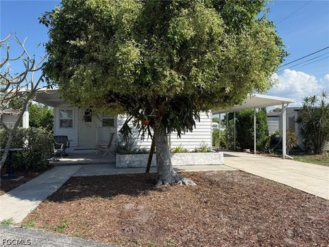 120 Lantern Place North Fort Myers FL 33917