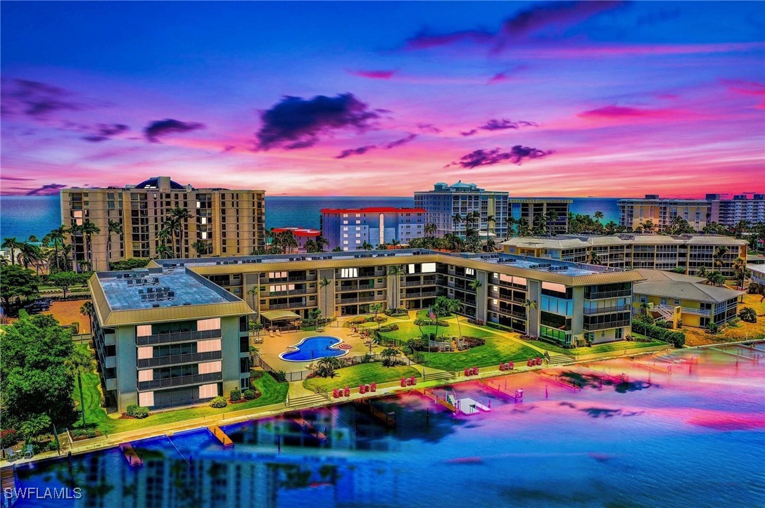 3200 Gulf Shore Boulevard N 401