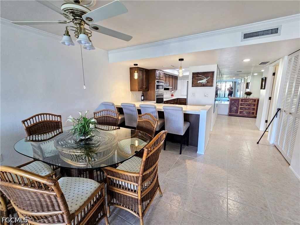 5260 S Landings Drive 407