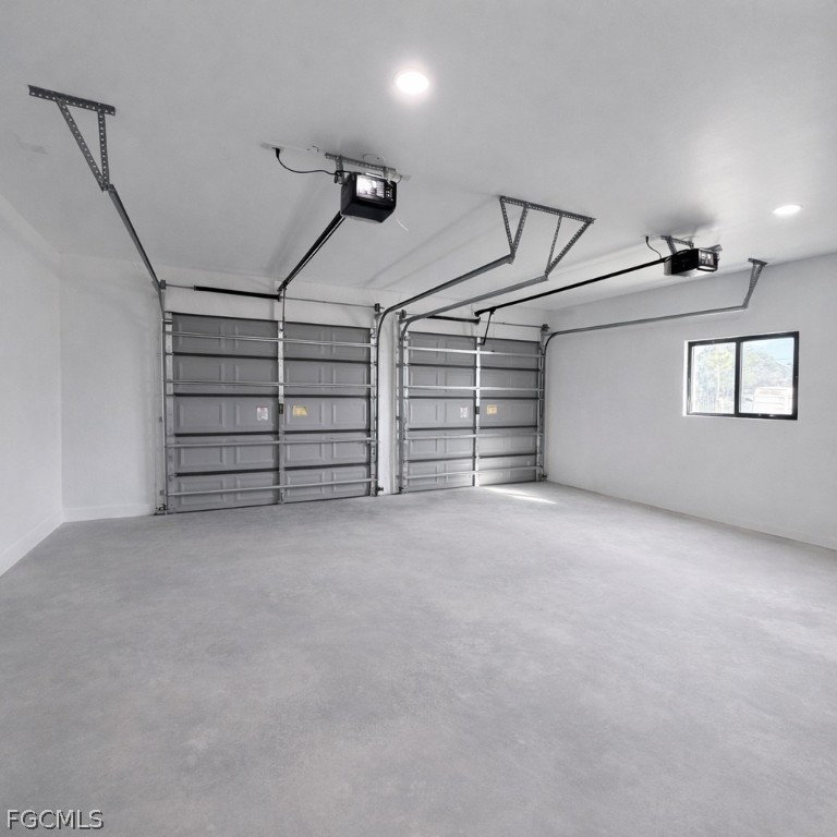 3985 Everglades Boulevard N