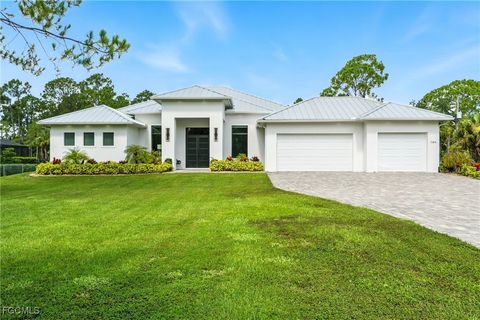 709 15th Street SW Naples FL 34117