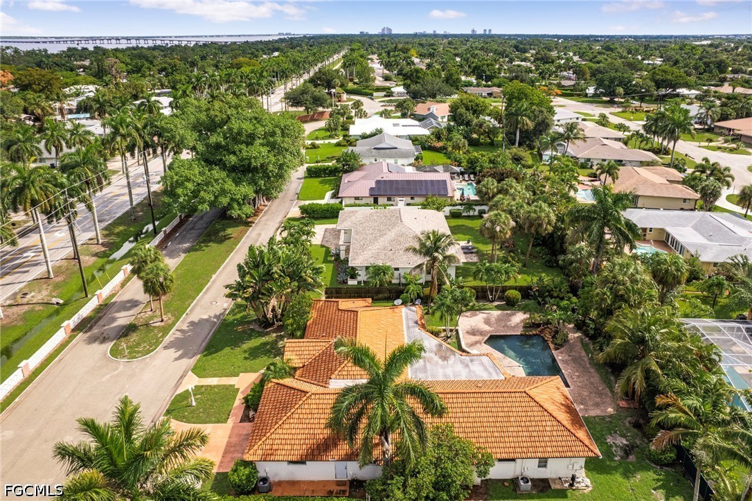 5231 Greenbriar Drive