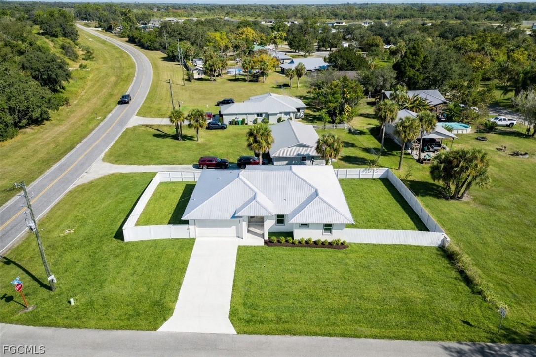 3002 Mercer Way