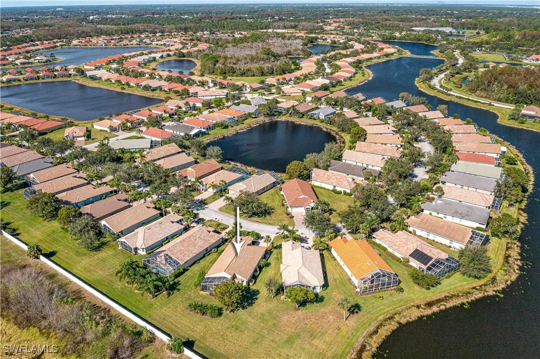 Alva, Florida 33920, United States, 2 Bedrooms Bedrooms, ,2 BathroomsBathrooms,Residential,Pending,31522