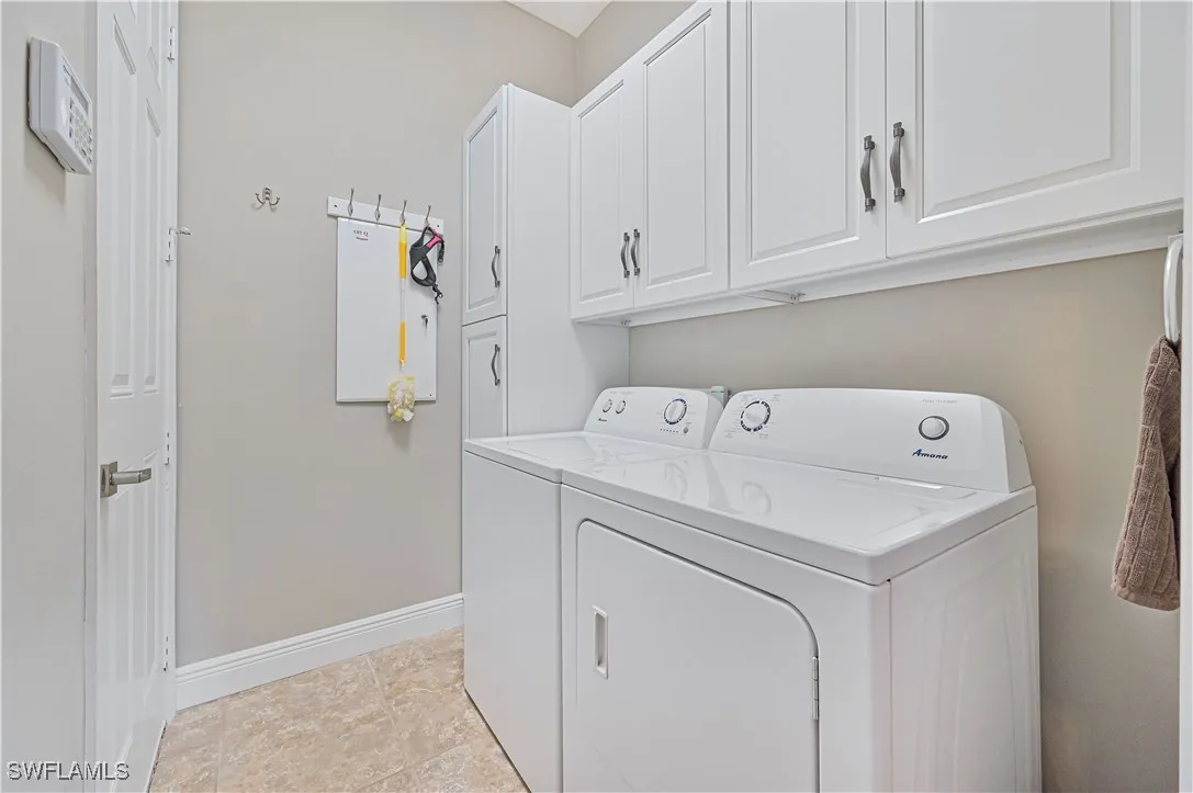 Alva, Florida 33920, United States, 2 Bedrooms Bedrooms, ,2 BathroomsBathrooms,Residential,Pending,31522