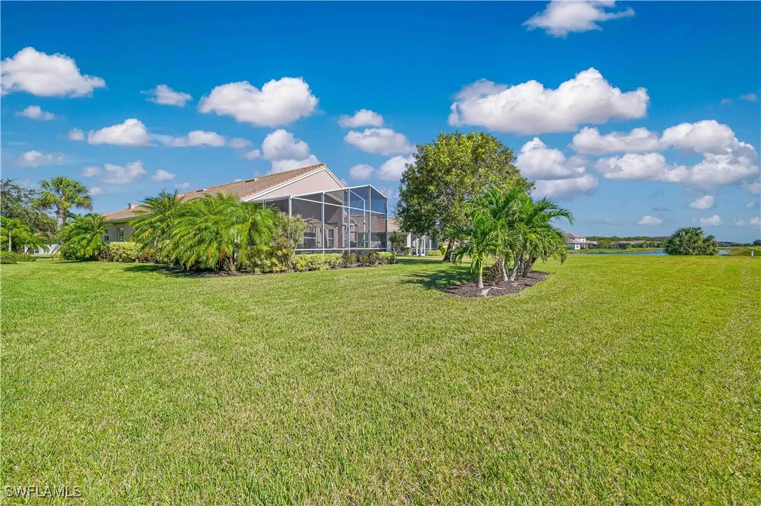 Alva, Florida 33920, United States, 2 Bedrooms Bedrooms, ,2 BathroomsBathrooms,Residential,Pending,31522