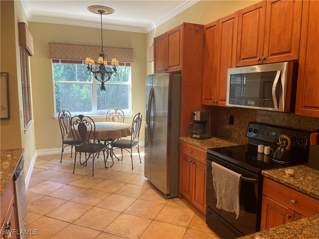 7180 Bergamo Way 202