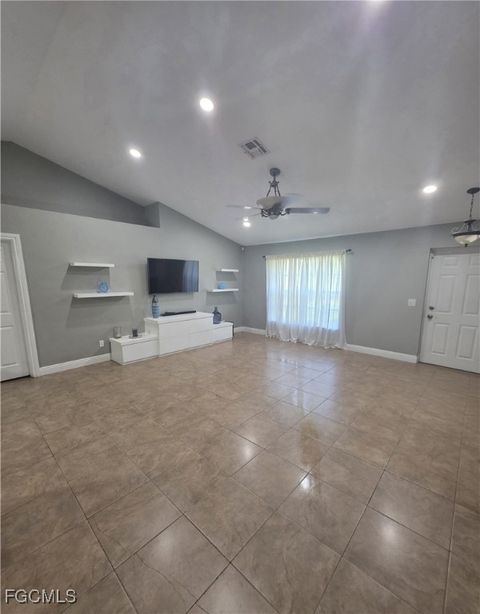 916 Anaconda Avenue S Lehigh Acres FL 33974