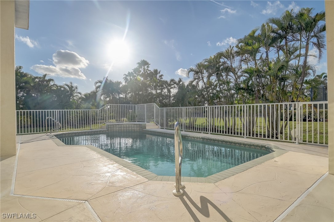 8252 Southwind Bay Circle