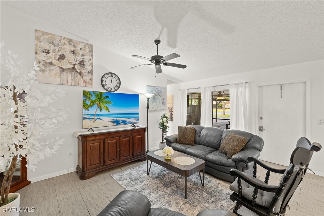 6414 Royal Woods Drive