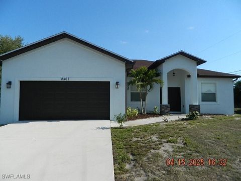 2505 4th Street SW Lehigh Acres FL 33976
