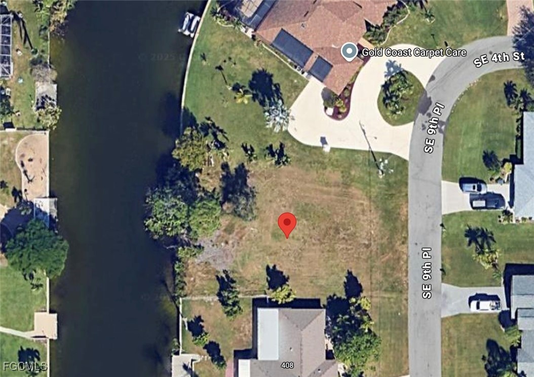 404 SE 9th Place