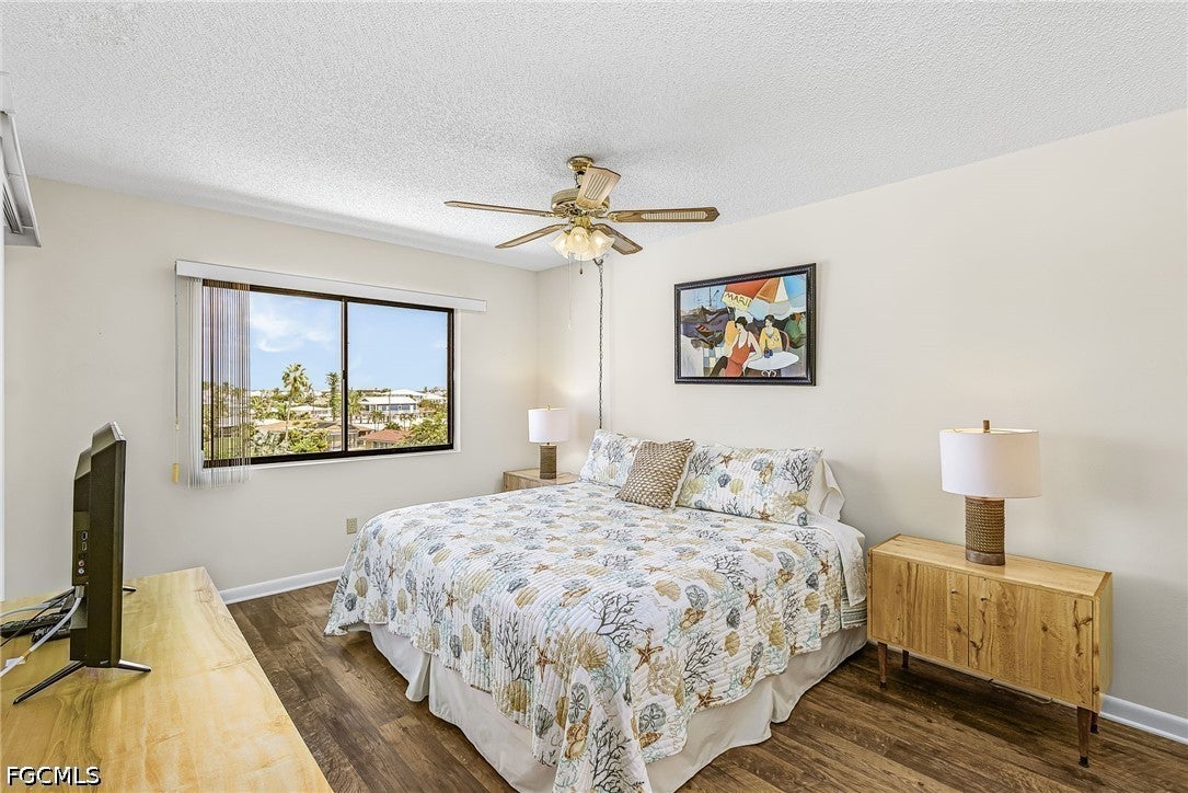 6665 Estero Boulevard 325