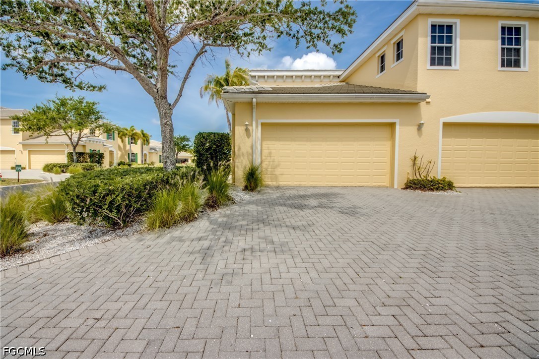 14490 Dolce Vista Road 202