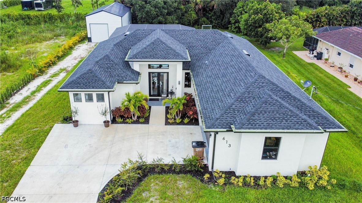 613 Hibiscus Avenue
