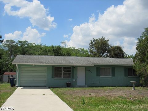 Photo of 2976 Ribbon Court, Fort Myers, FL 33905 (MLS # 2026015327)
