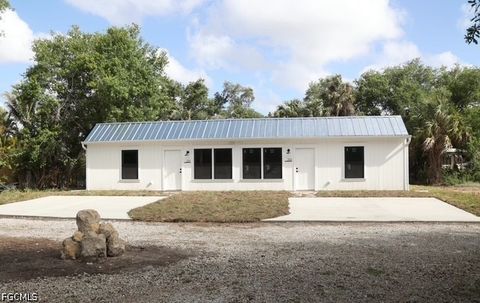 Photo of 231 Santa Cruz Street, North Fort Myers, FL 33903 (MLS # 2026020120)