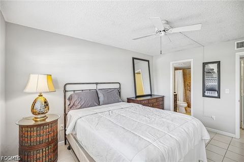 Tiny photo for 1514 Edgewater Circle #3A, Fort Myers, FL 33919 (MLS # 2026020091)