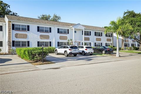 Tiny photo for 1514 Edgewater Circle #3A, Fort Myers, FL 33919 (MLS # 2026020091)
