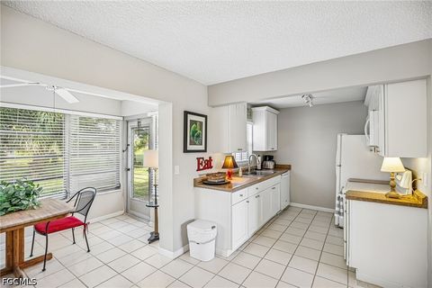 Tiny photo for 1514 Edgewater Circle #3A, Fort Myers, FL 33919 (MLS # 2026020091)