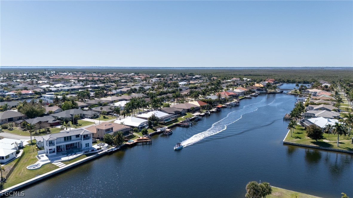 Cape Coral, Florida, 33914, United States, 4 Bedrooms Bedrooms, ,5 BathroomsBathrooms,Residential,Pending,2027295