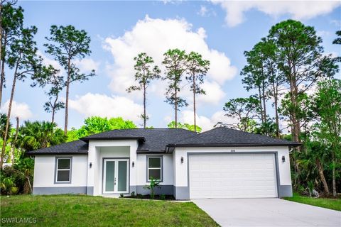 2807 19th Street W Lehigh Acres FL 33971
