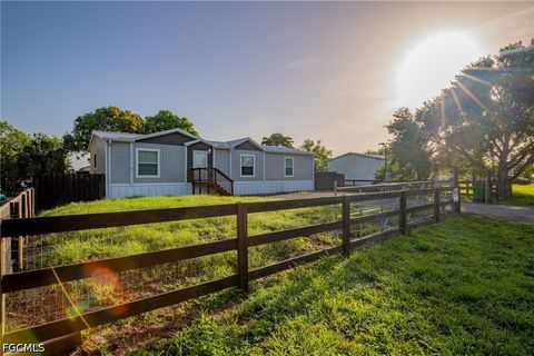 Tiny photo for 1580 Ridgdill Road, Clewiston, FL 33440 (MLS # 2026020297)