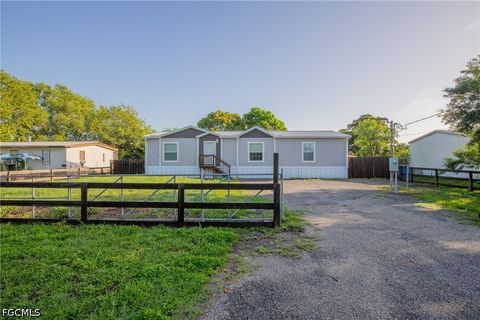 Photo of 1580 Ridgdill Road, Clewiston, FL 33440 (MLS # 2026020297)