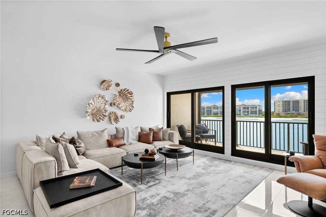 533 La Peninsula Boulevard 533