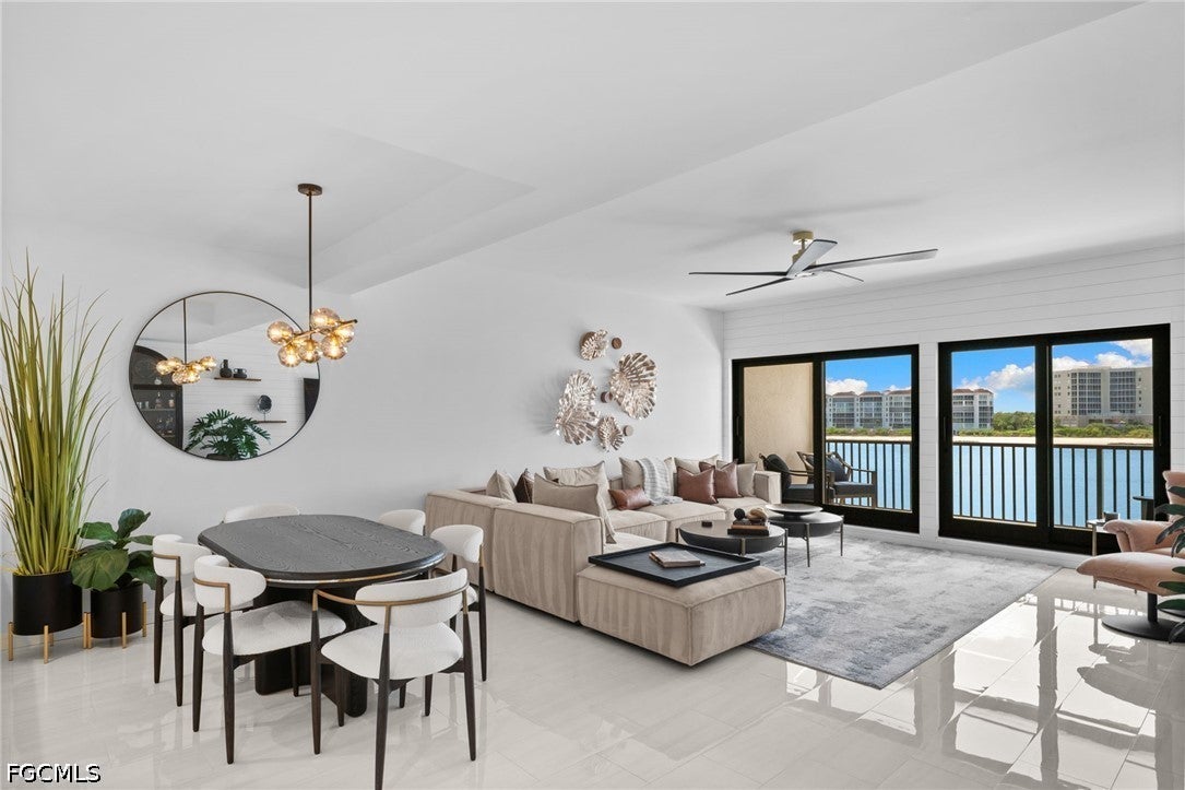 533 La Peninsula Boulevard 533