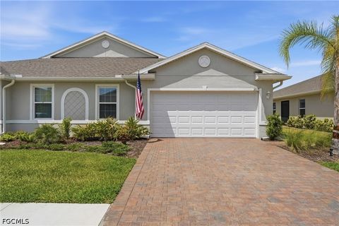 20175 Camino Torcido Loop North Fort Myers FL 33917