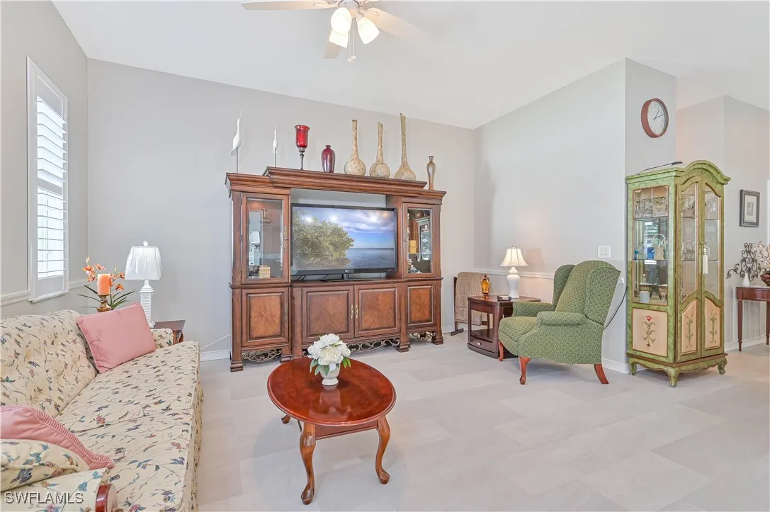 Fort Myers, Florida 33905, United States, 3 Bedrooms Bedrooms, ,2 BathroomsBathrooms,Residential,Active,35707