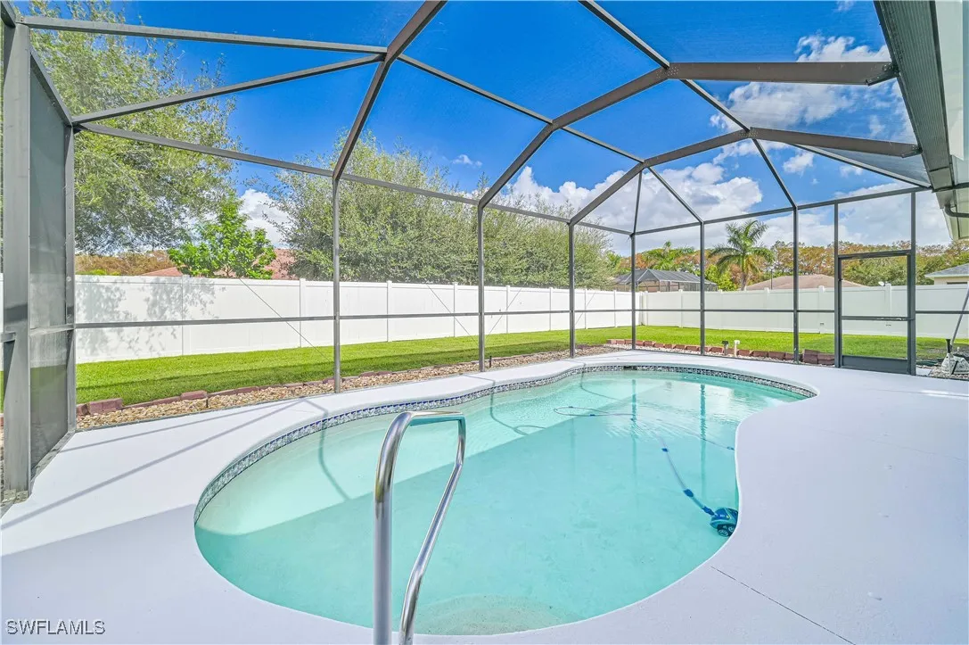 Fort Myers, Florida 33905, United States, 3 Bedrooms Bedrooms, ,2 BathroomsBathrooms,Residential,Active,35707