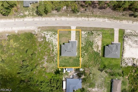 Tiny photo for 928 Milwaukee Boulevard, Lehigh Acres, FL 33974 (MLS # 2026020153)