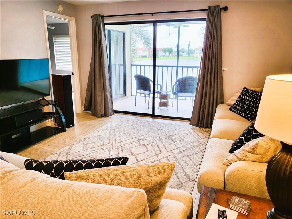 11460 Caravel Circle 5016