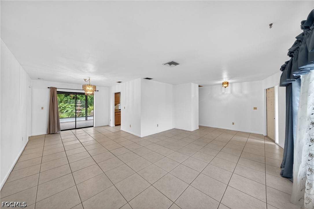 2233 SW 4th Street