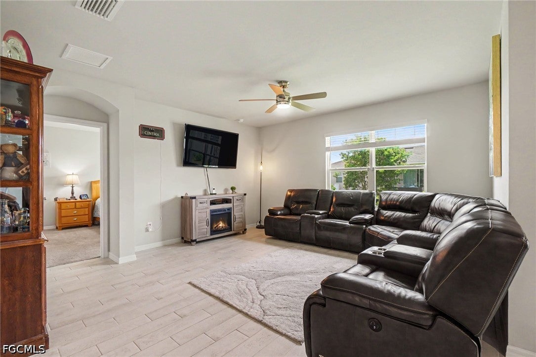 322 NW 21st Street