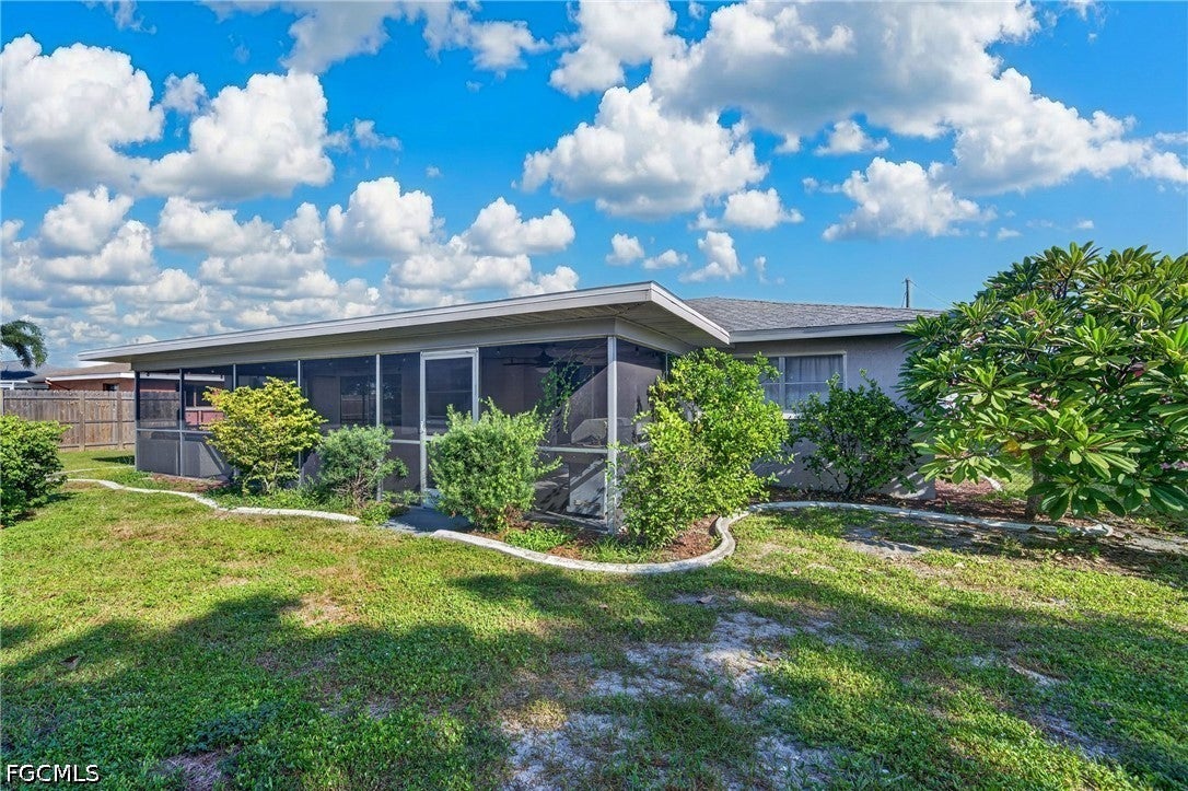 850 SE 41st Street