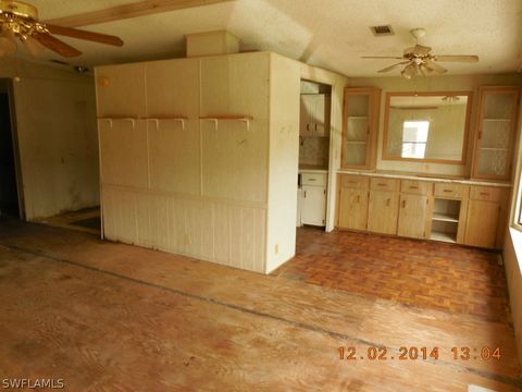 A home in NORTH FORT MYERS