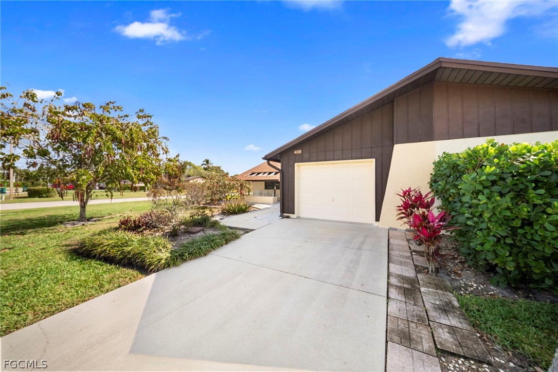 4779 lakewood Boulevard h1