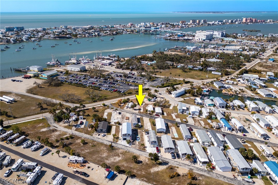 Photo 1 of 23 — 4 Helen Lane, Fort Myers Beach, FL 33931